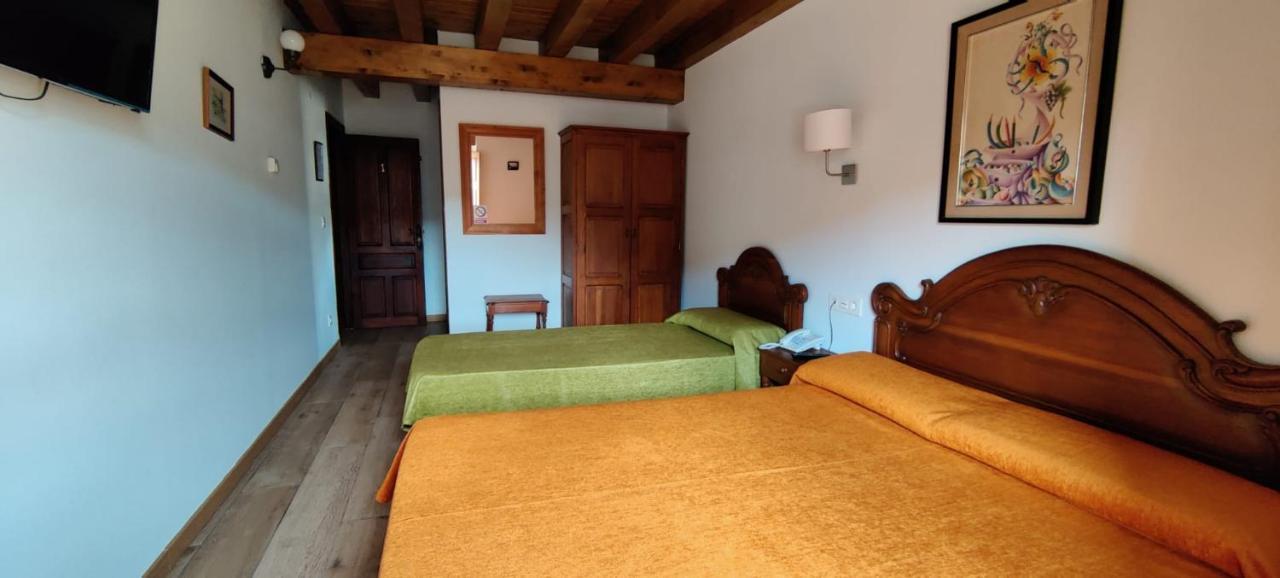 Hotel Rural La Puebla Orbaneja del Castillo Zewnętrze zdjęcie